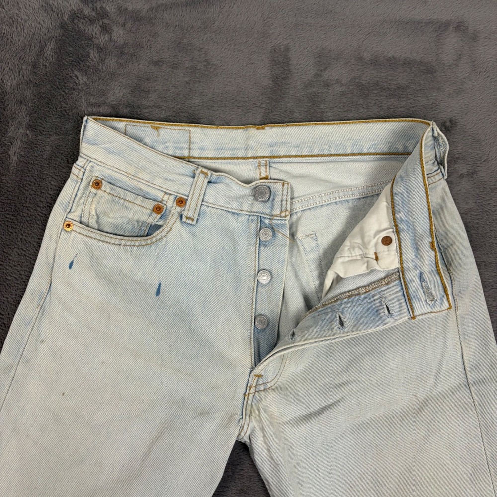 Vintage Levis Jeans Mens 29x34 Light Wash 501 Straight Leg Button Fly Distressed - Picture 3 of 9